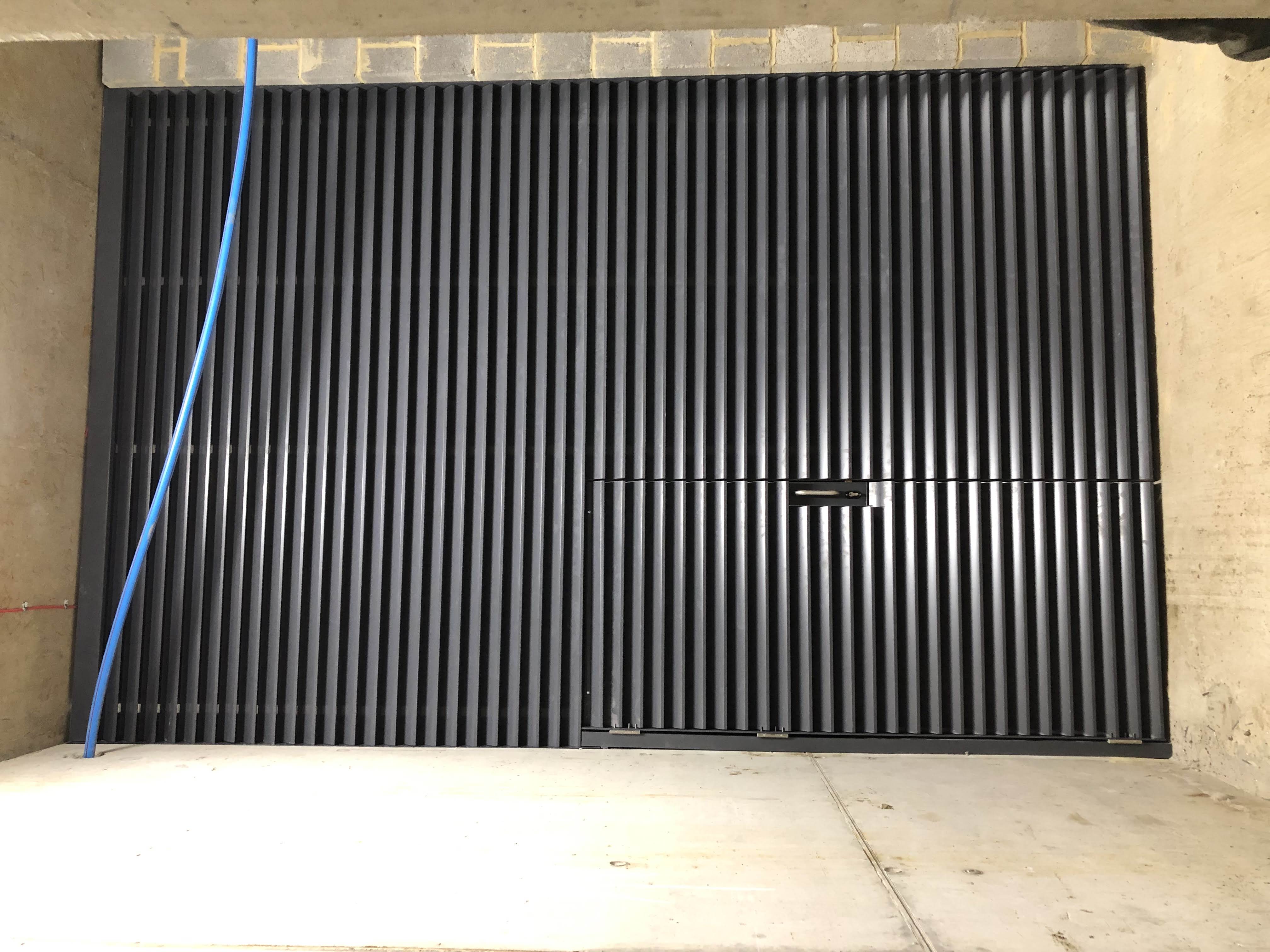 ASK100 - Architectural Louvre