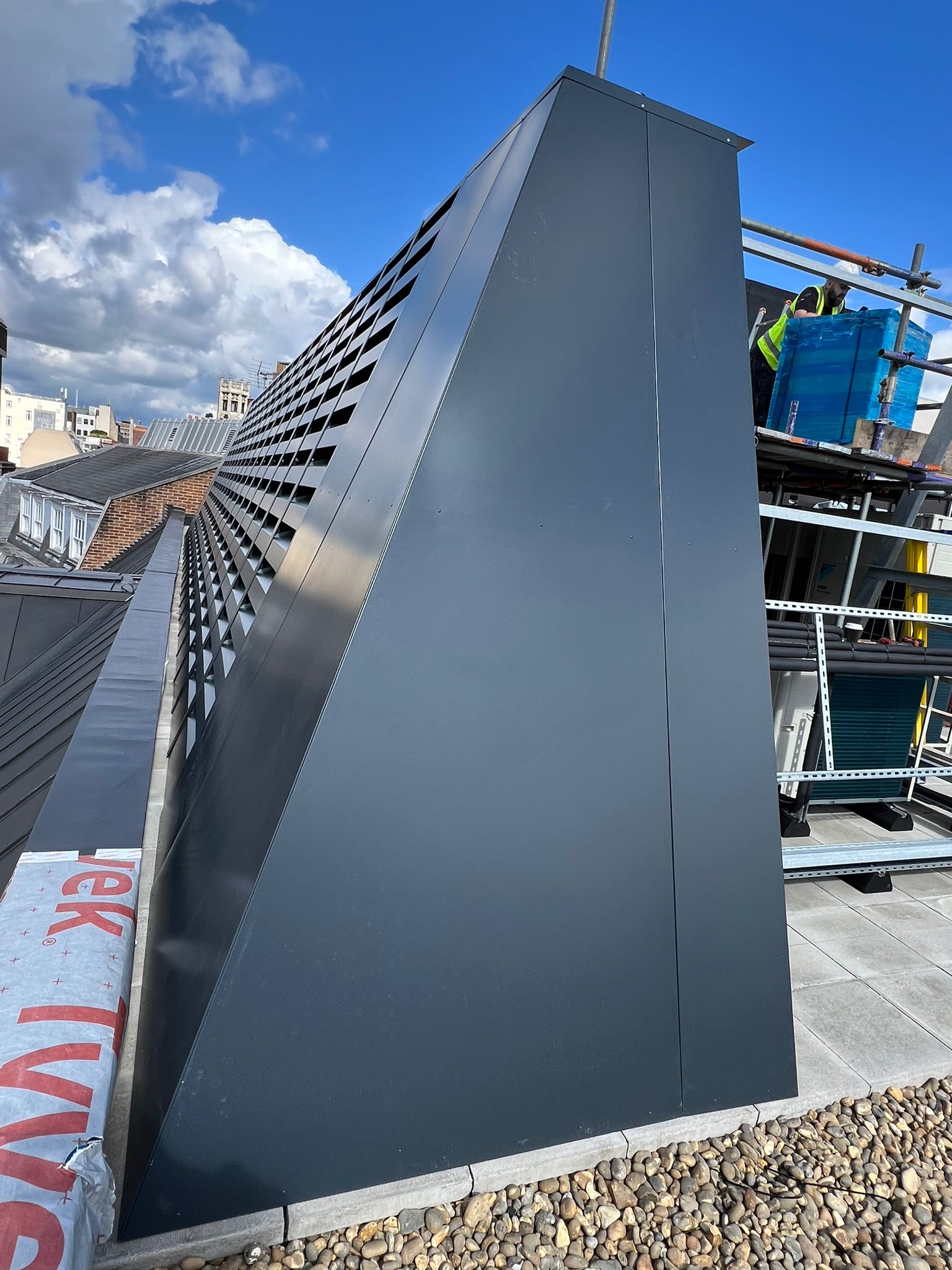 WSD600 - Acoustic Louvre Screen