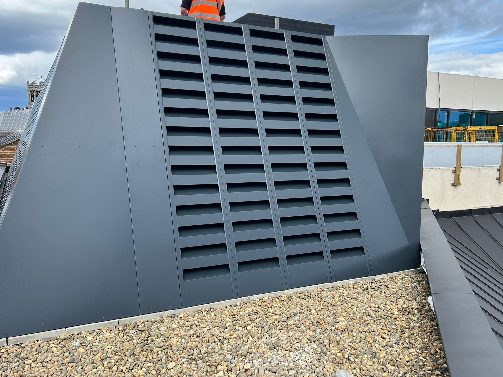 WSD600 - Acoustic Louvre Screen